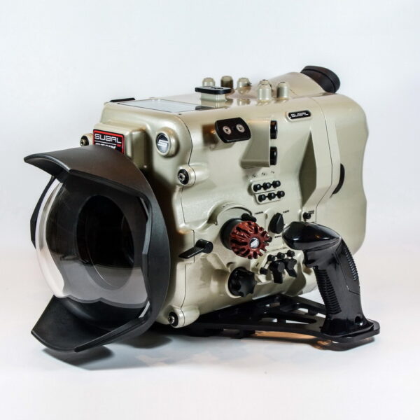 AX1/Z150-4K - Image 4