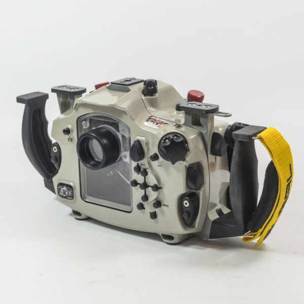 EM1MK2 - Image 2