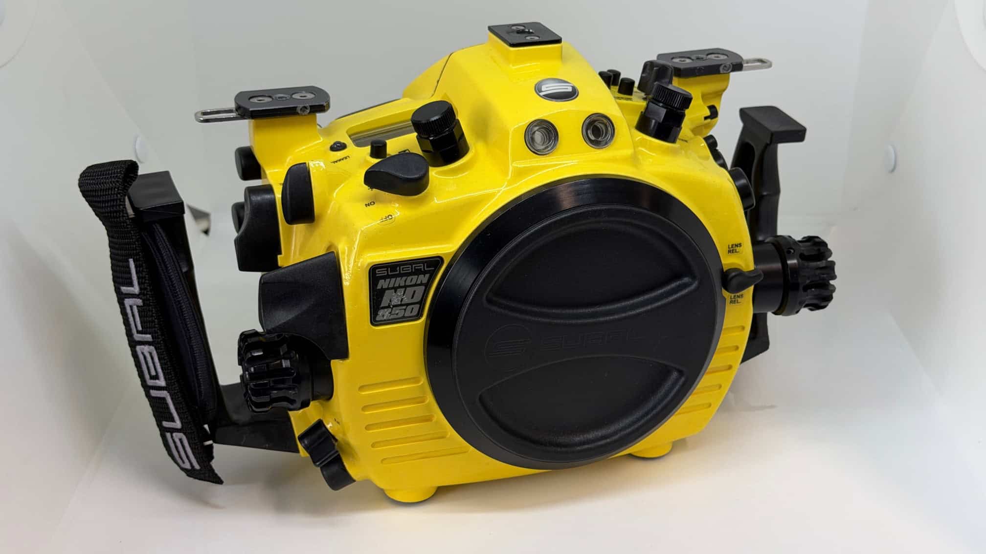 Nikon 850 limited edition (Second Hand)